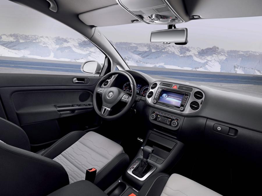  Volkswagen CrossGolf 2010 года  (фото 4 из 9)